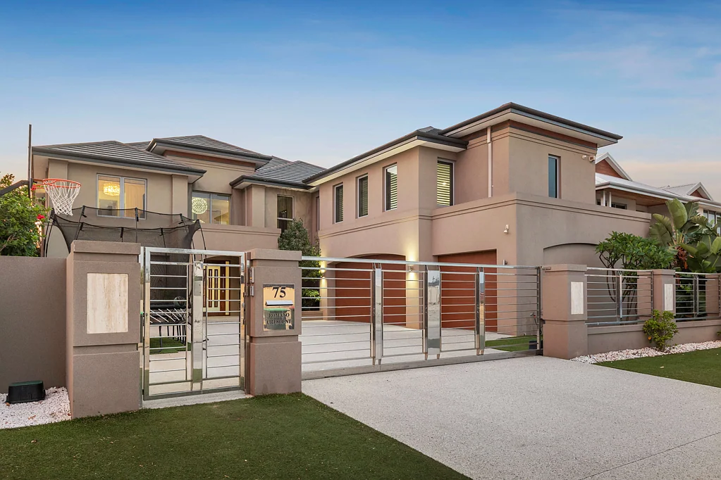 Iluka 5房  A PINNACLE OF LUXURY LIVING