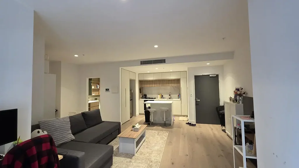LUXURY LIVING IN MELBOURNE CBD