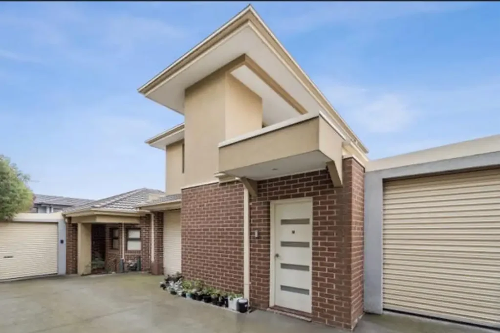 Convenient Two-Bedroom Townhouse in a Prime Location