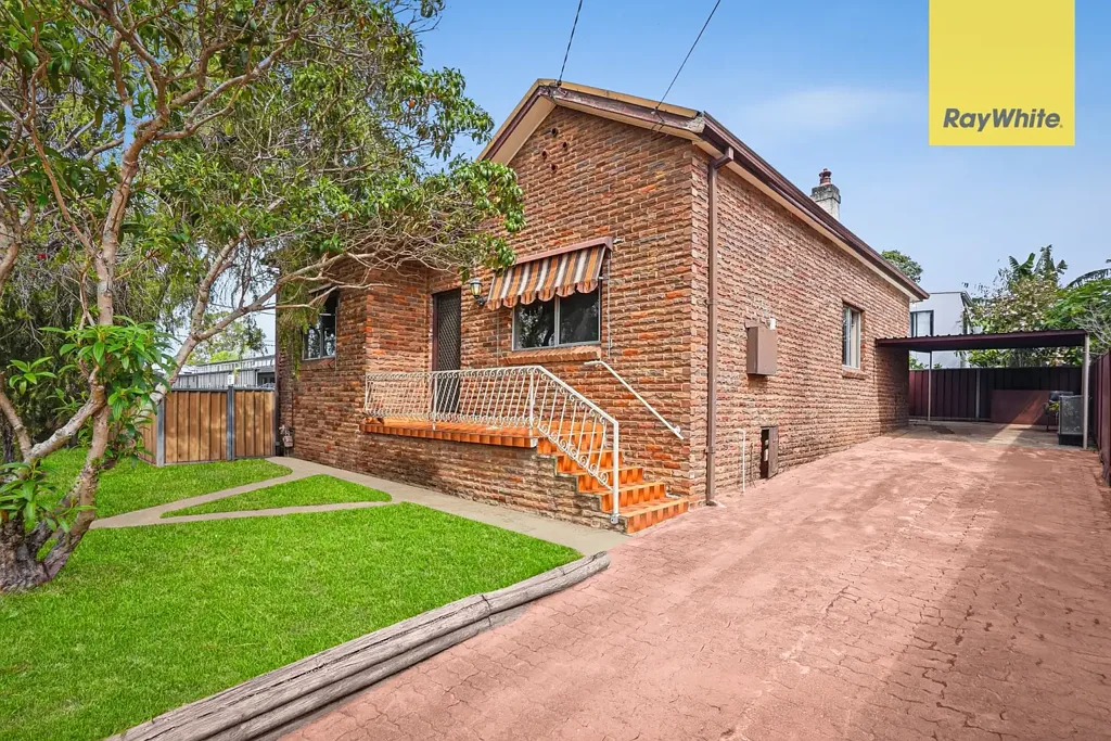 Newly Renovated Four Bedroom Family Home - Ready to Move In!