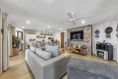 77 Winland Drive, Deebing Heights, QLD 4306, 6 slaapkamers, 3 badkamers, House