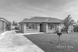 4/1 Adrienne Crescent, Mount Waverley