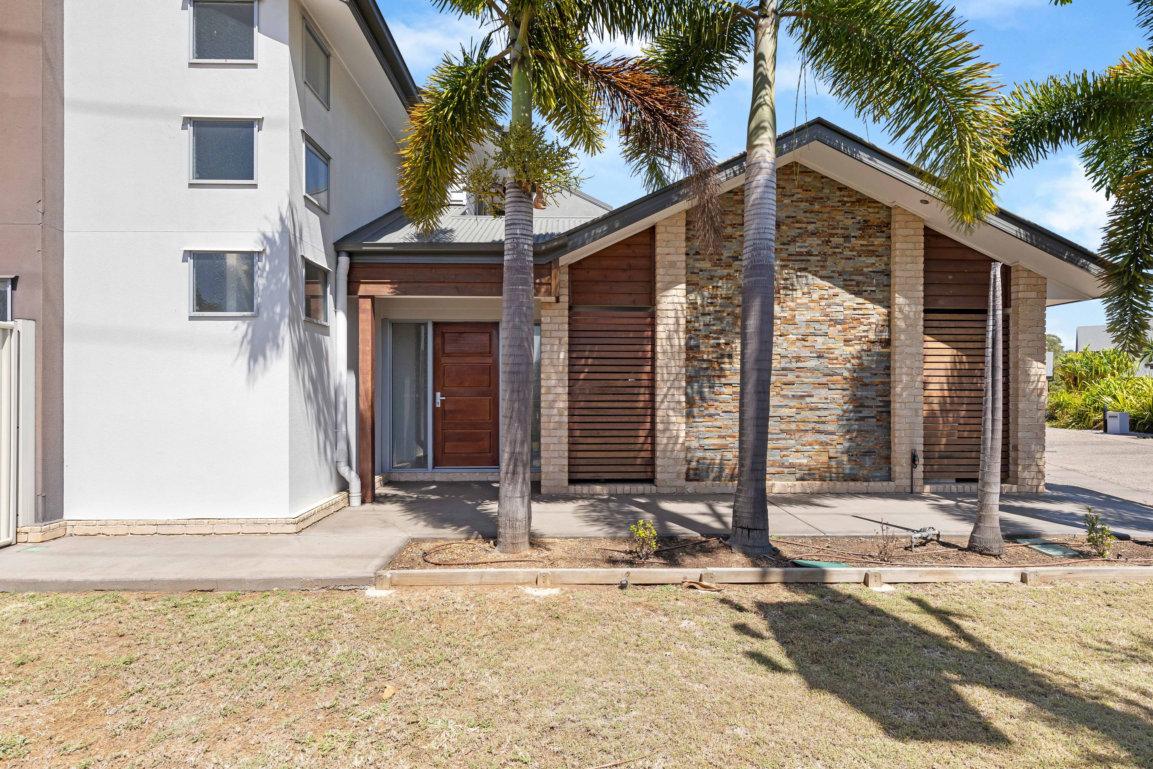 UNIT 6 20-24 MOONEY CR, EMERALD QLD 4720, 0 Schlafzimmer, 0 Badezimmer, House