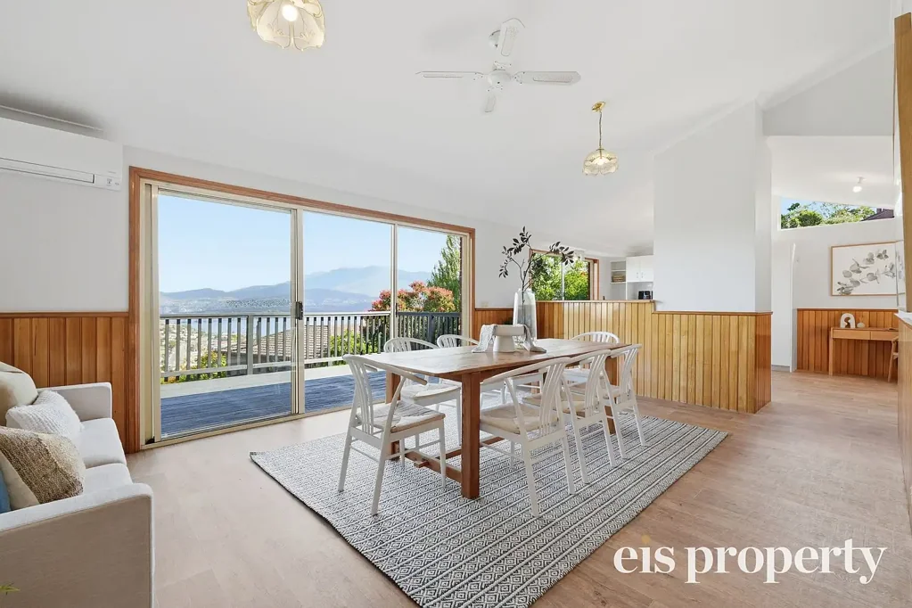 19 Robin Court, Lindisfarne, TAS 7015