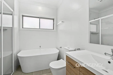 12/25 Bowada Street, Bomaderry, NSW 2541, 3 Bedrooms, 2 Bathrooms, House