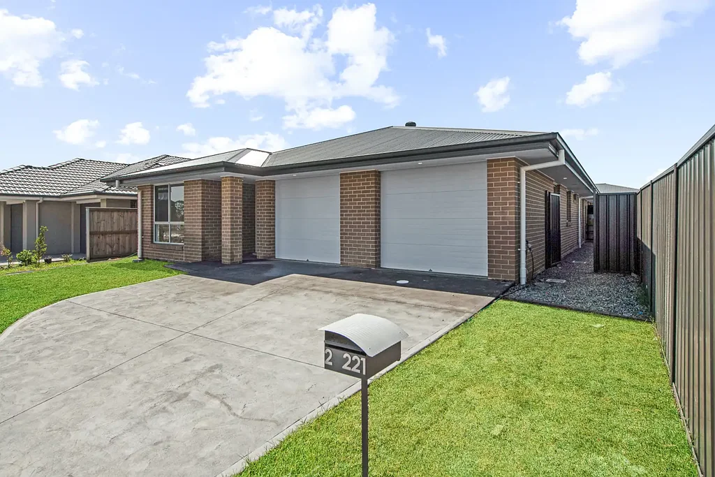 Spacious duplex with extra large rooms
