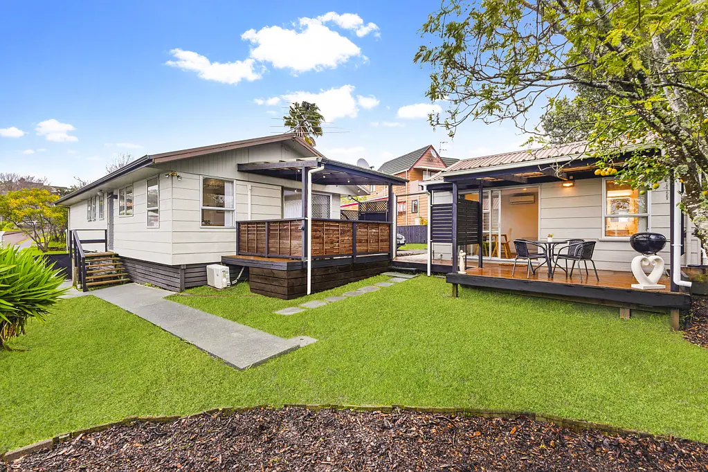 12 Aspiring Avenue, Clover Park, Manukau City, Auckland