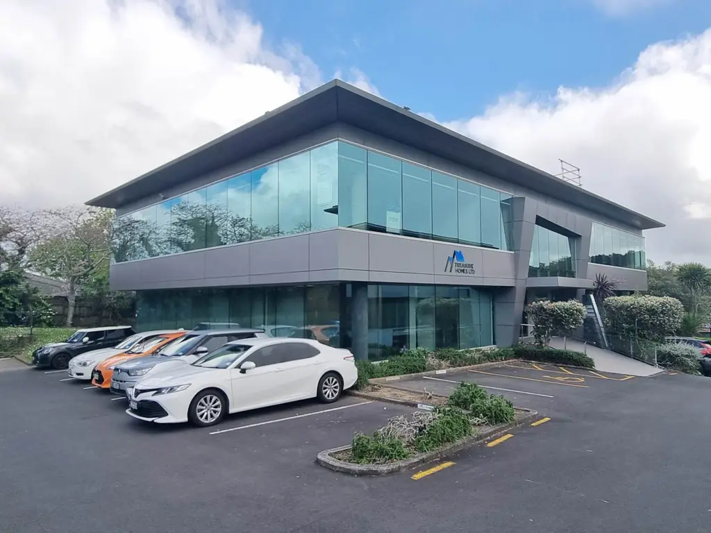 Albany  EXCEPTIONAL ALBANY OFFICE
