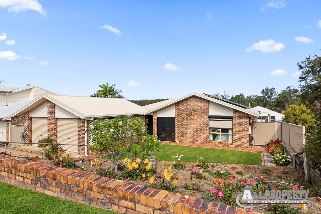 15 Fitzgerald Street, Gatton, QLD 4343