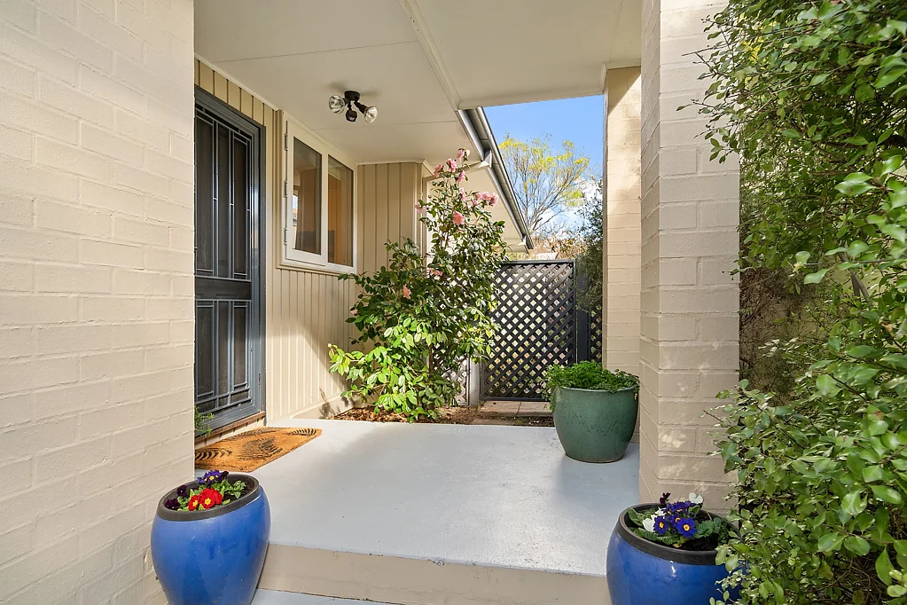 10A Molloy Crescent, Cook, ACT 2614