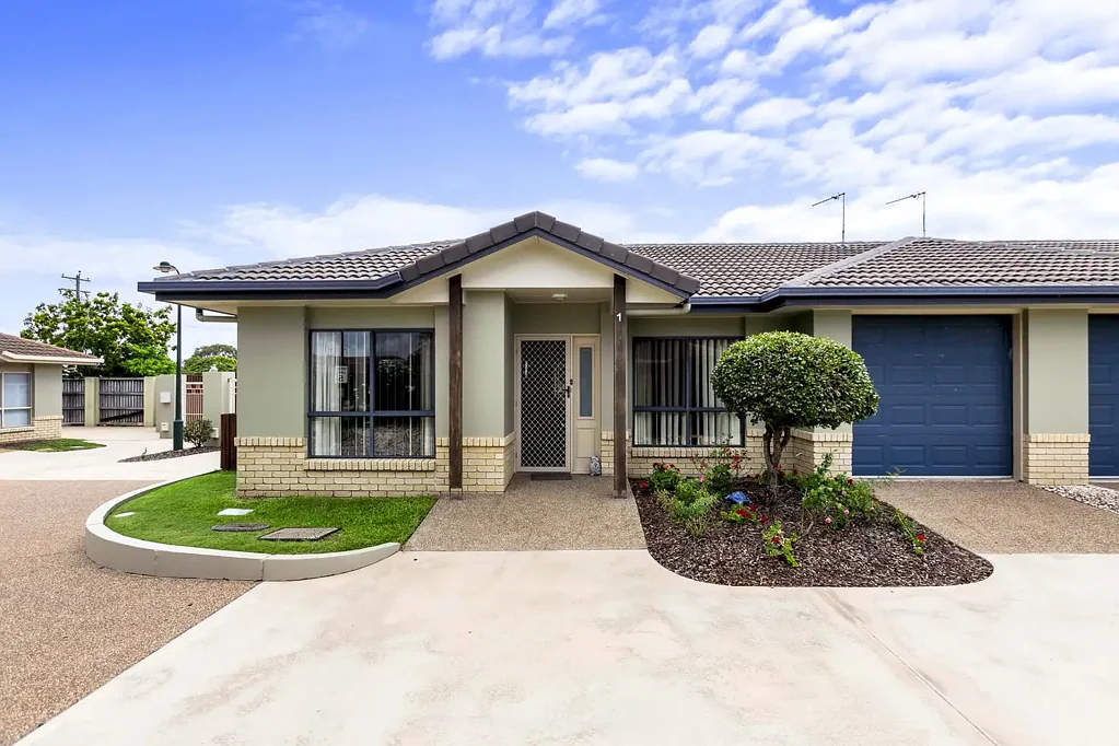 Urangan 2房  Popular Unit in Secure Complex close to Amenities
