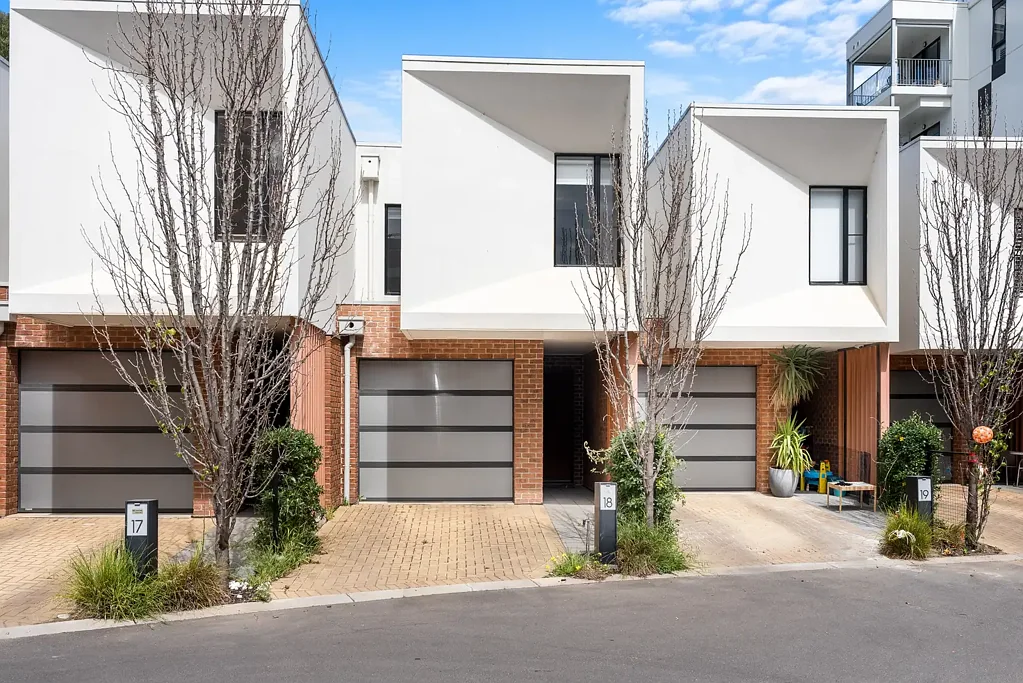 Everard Park 3ਬੈੱਡਰੂਮ Modern architectural living with dual living retreats