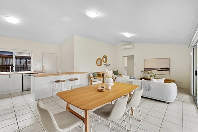 North Lakes 3 Bedroom The Perfect Family Home