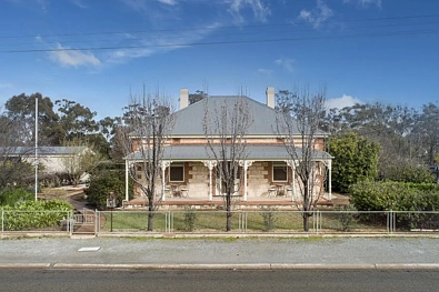 Jamestown 4房  Rare Corner Allotment with Character, Space & Lifestyle Appeal