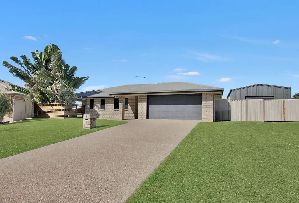 6 Bligh Court, Moranbah, QLD 4744