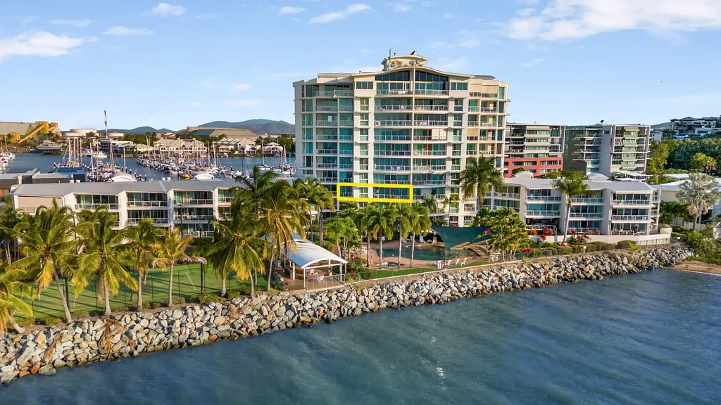 Townsville City 2Habitaciones MARINERS NORTH - ON THE OCEAN - SEA-VIEWS - LUXURY APARTMENT ON THE 3RD FLOOR IN THE TOWER - LIFT ACCESS.