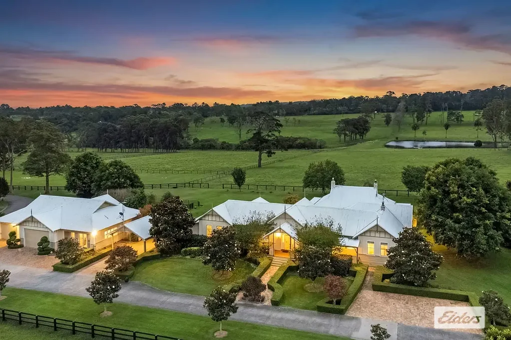Somersby 8غرفة نوم Prestige Acreage Living at Its Finest | A Landmark 148-Acre Holding