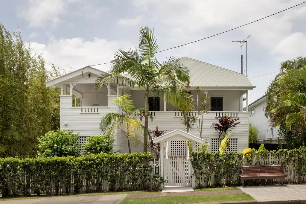 Norman Park 5Kwarto Exceptional Queenslander on 810sq m