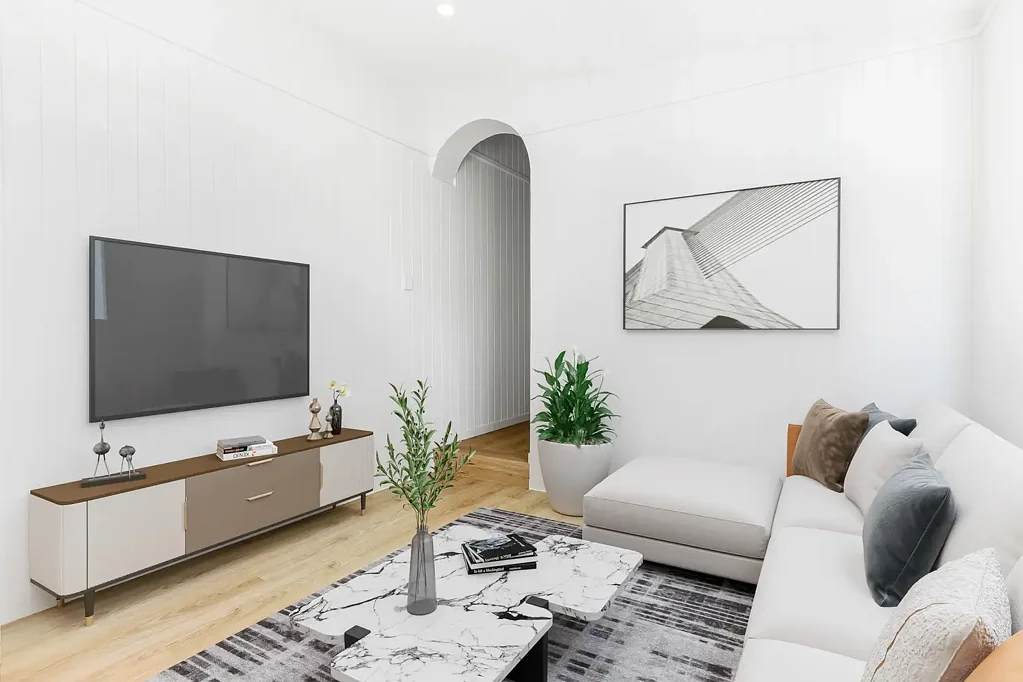 Chic Two Bedroom Home In Sought After Loccation