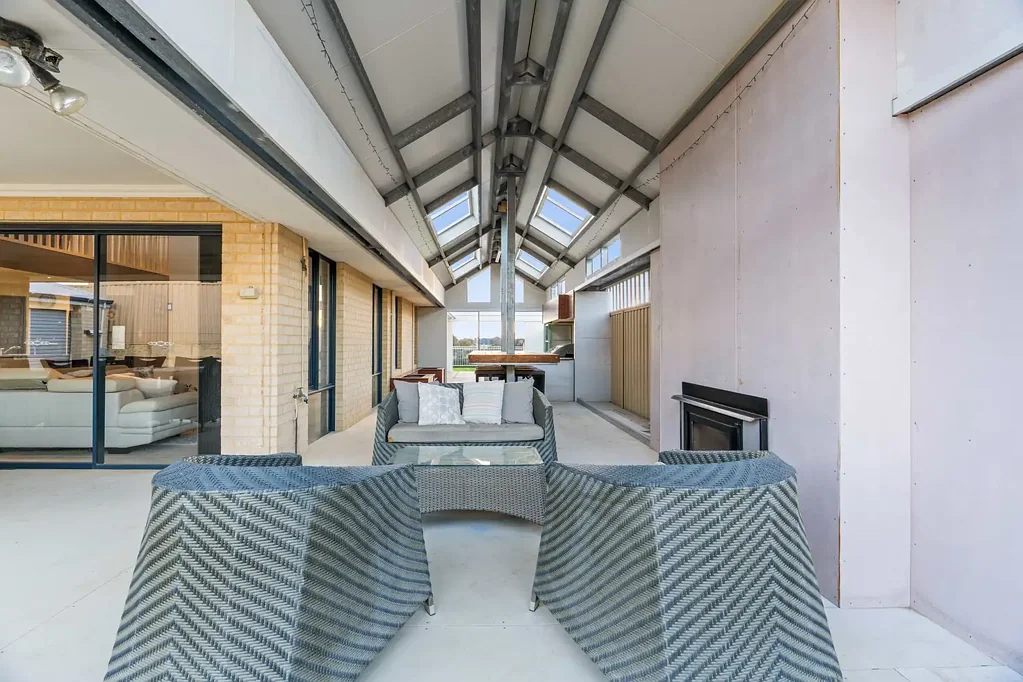Ridgewood 4房  UNDER OFFER!