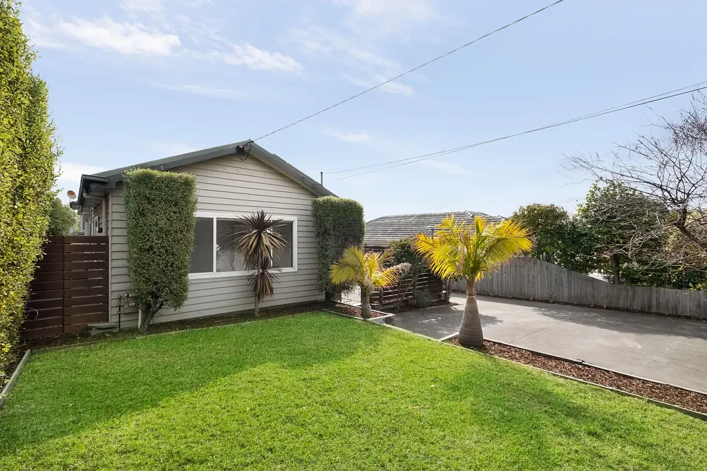 Oakleigh East 4कमरा Spacious, Stylish & Serene