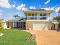 3 Skinner Crescent, Urangan