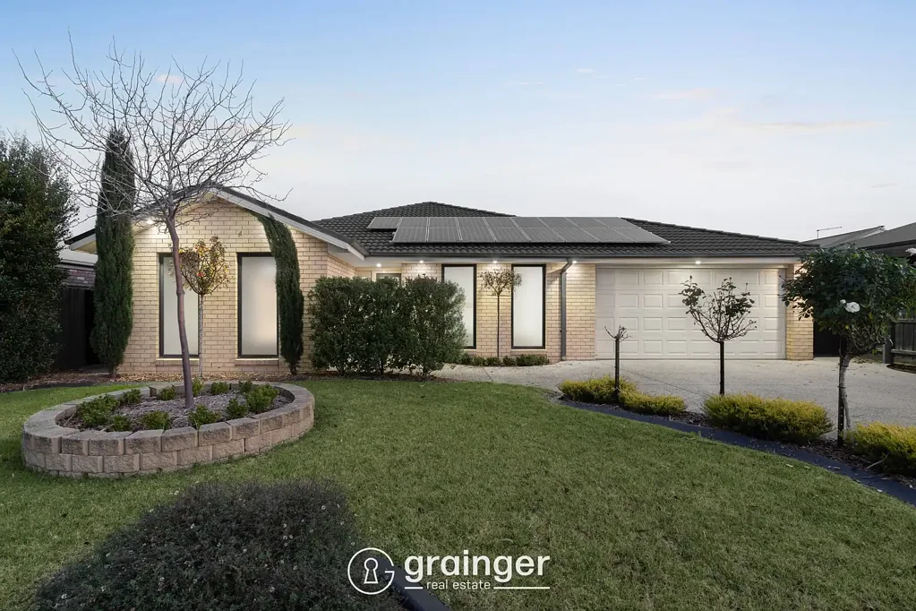 13 Iris Wells Close, Tooradin, VIC 3980