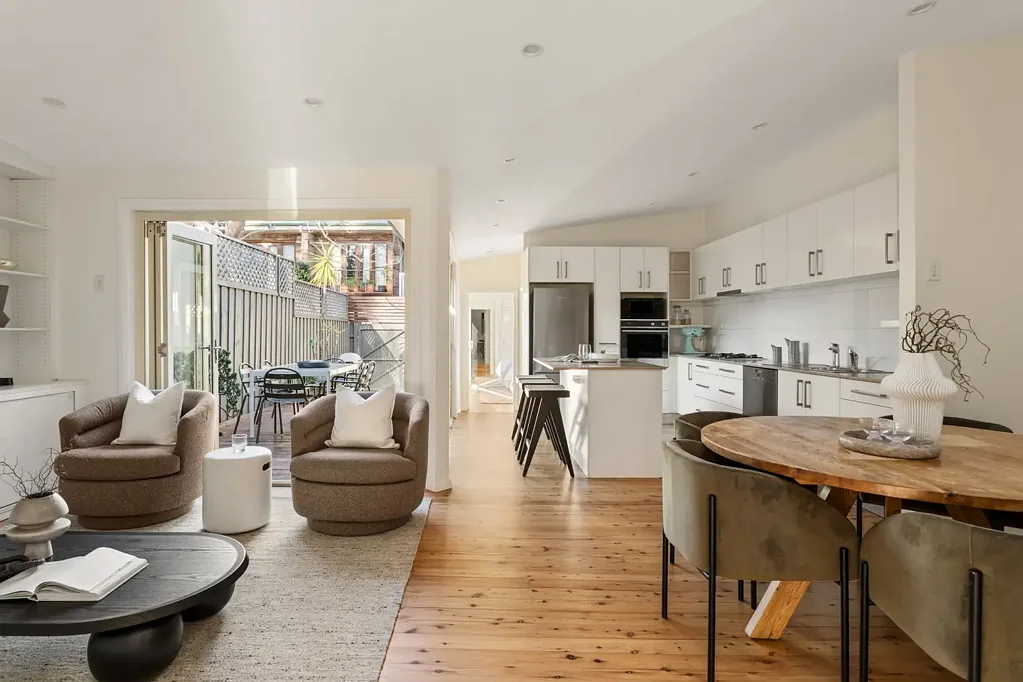 Erskineville 3 Slaapkamer Cottage charm meets village energy