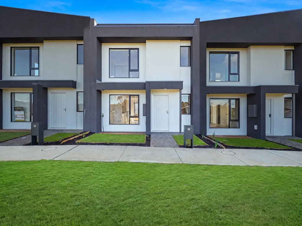 NEW BUILD HOME FOR RENT IN BACCHUS MARSH