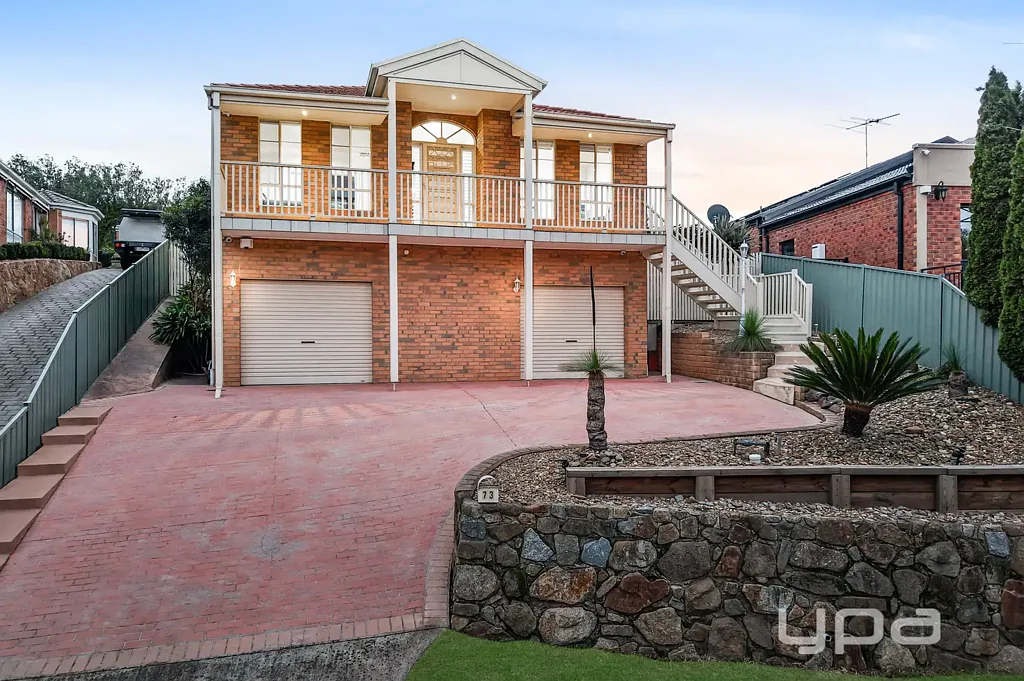 Attwood 4Habitaciones Elevated Family Excellence on 733m² in Prestigious Alanbrae Estate