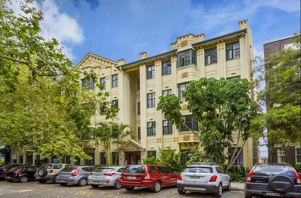Ideally Positioned One Bedroom Apartment
