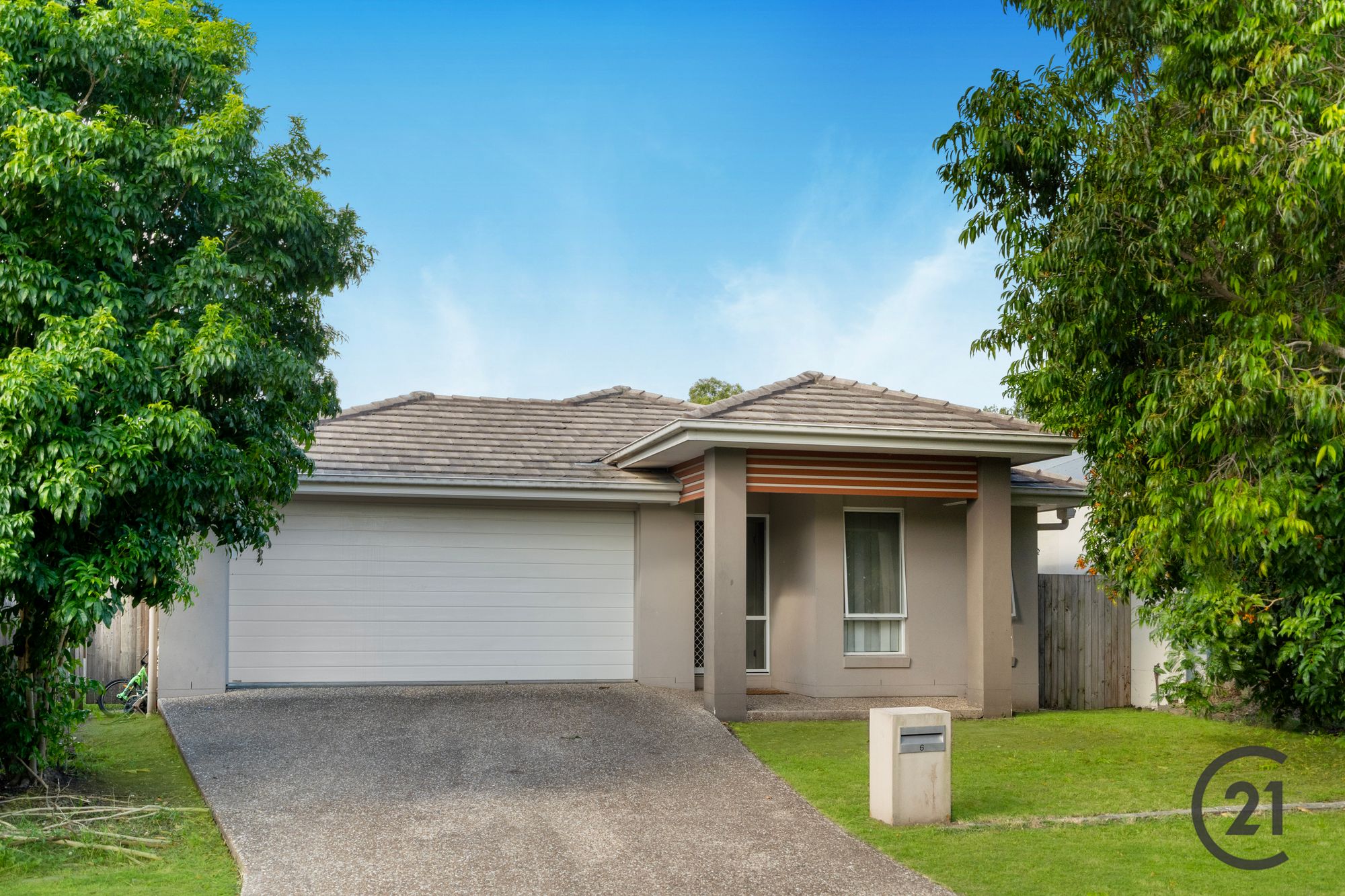 6 DREWETT AV, REDBANK PLAINS QLD 4301, 0 habitaciones, 0 baños, House