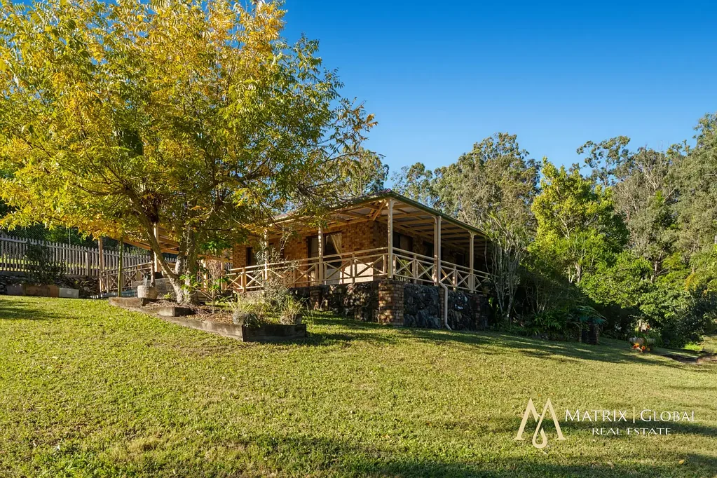 Worongary 4房  Private Acreage Oasis in a Convenient Location