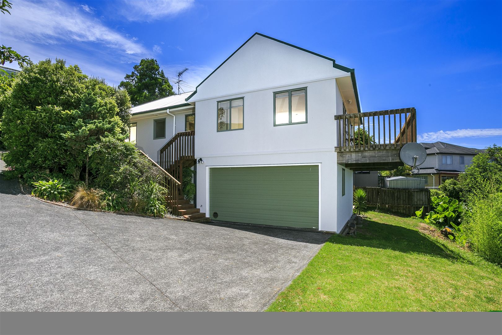 726b East Coast Road, Pinehill, Auckland - North Shore, 4部屋, 2バスルーム