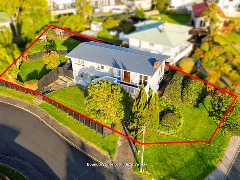122 Vodanovich Road, Te Atatu South, Waitakere City, Auckland