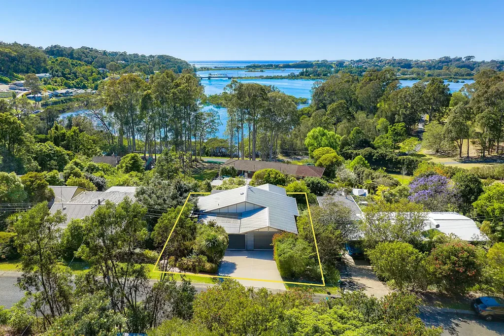 5 Woodbury Road, North Narooma, NSW 2546
