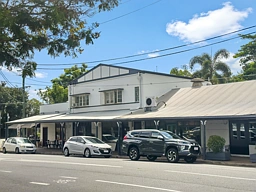 85 Kent Road, Wooloowin