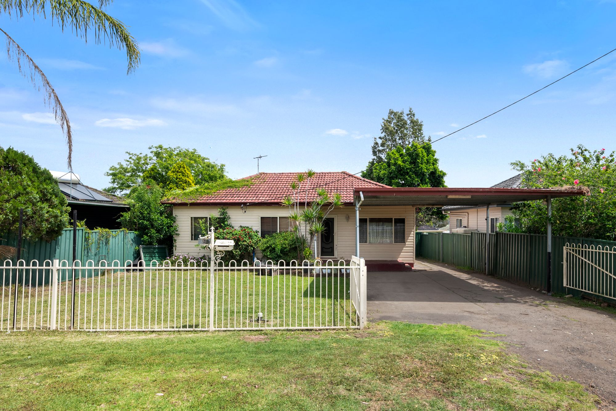 9 WAMINDA AV, CAMPBELLTOWN NSW 2560, 0 habitaciones, 0 baños, House