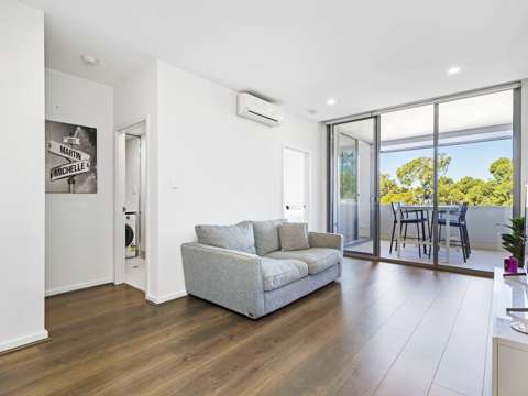 Hillarys 2 Bedroom Modern coastal living at Jade apartments