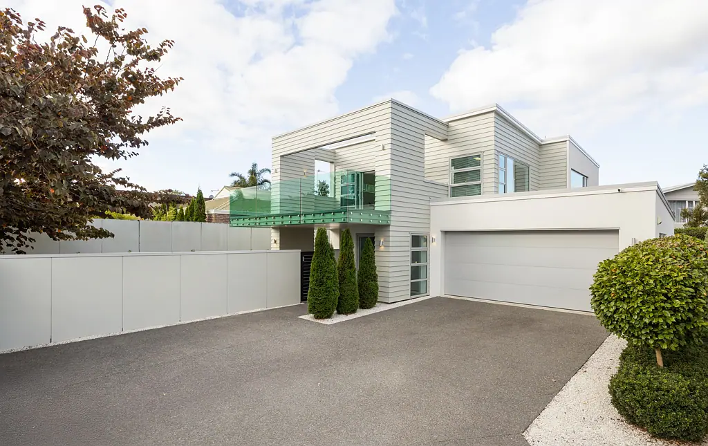 Queenwood 4ਬੈੱਡਰੂਮ Contemporary Living