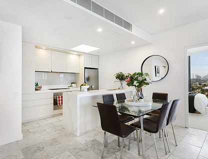 1810/20 Chisholm Street, Wolli Creek, South Western Suburbs, 2 Bedrooms, 2 Bathrooms, Apartment