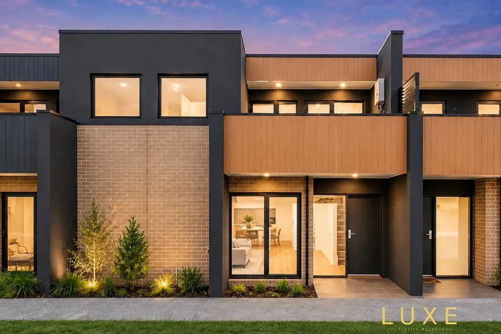 Tarneit 3Kwarto Easy-Care Townhouse Living, Moments from Everything