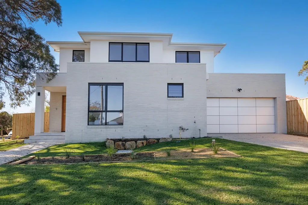 Mount Eliza 4 Bedroom Brand New Luxury Home