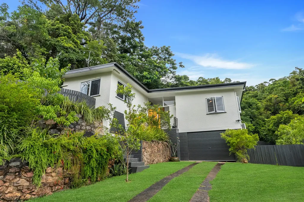 11 De Jarlais Street, Earlville, QLD 4870