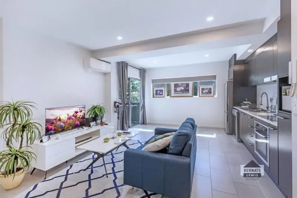Beenleigh - Spacious One-Bedroom Apartment in a Prime Location