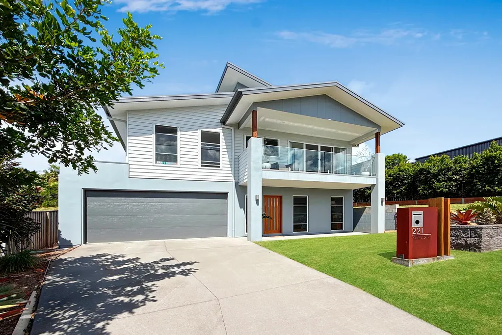 221 Hutley Drive, Lennox Head, NSW 2478