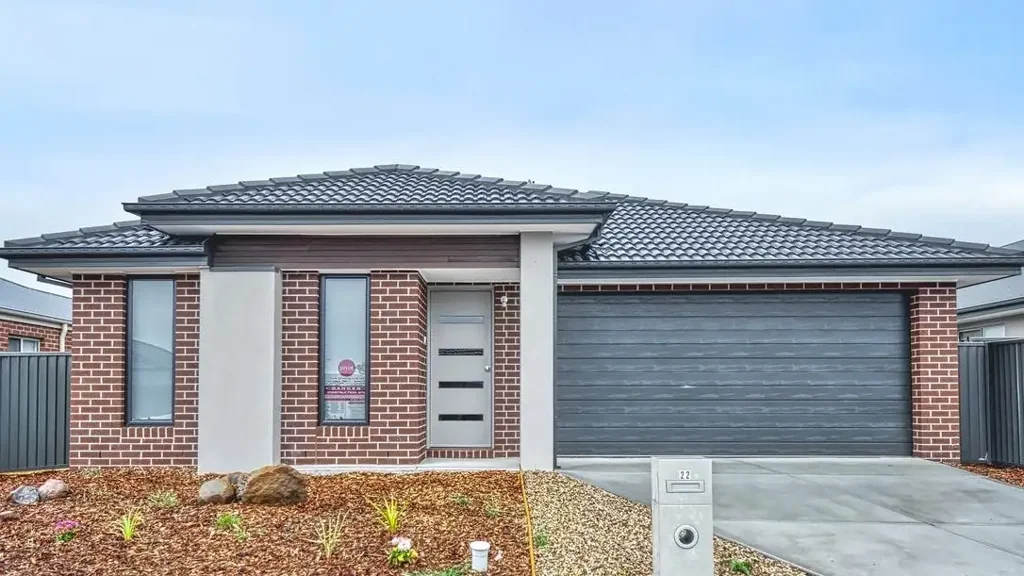 Must-See Four Bedroom Home in Lucas
