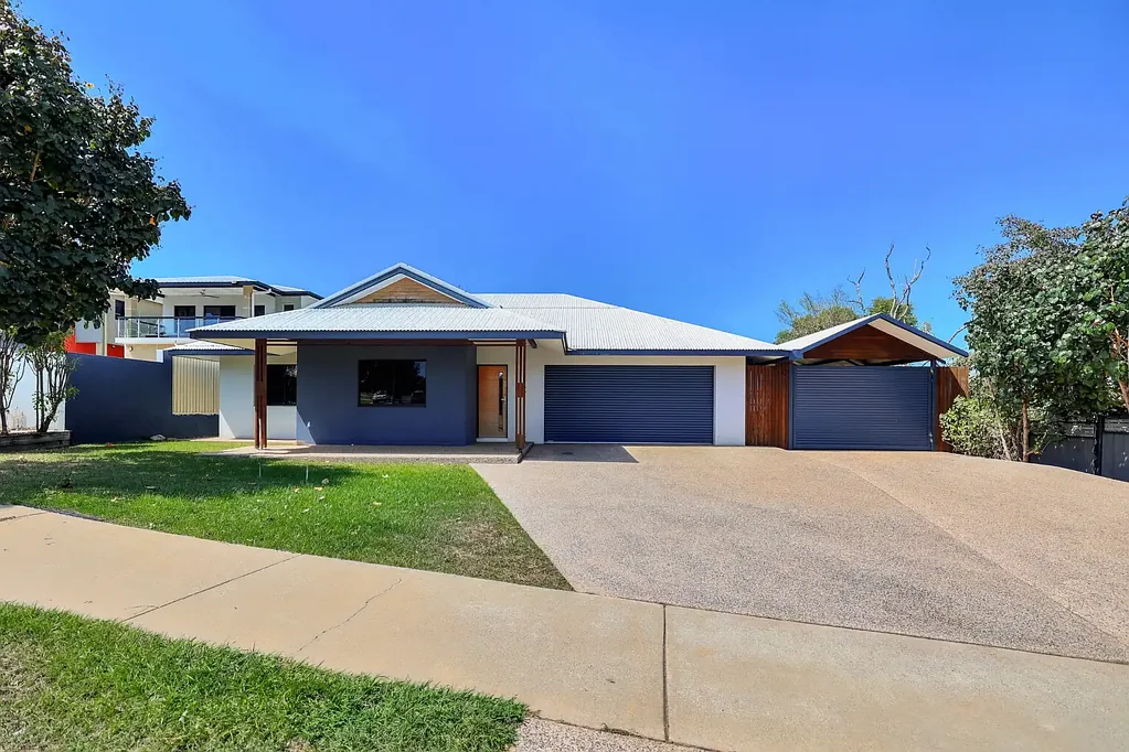 30 Hawker Street, Zuccoli, NT 832