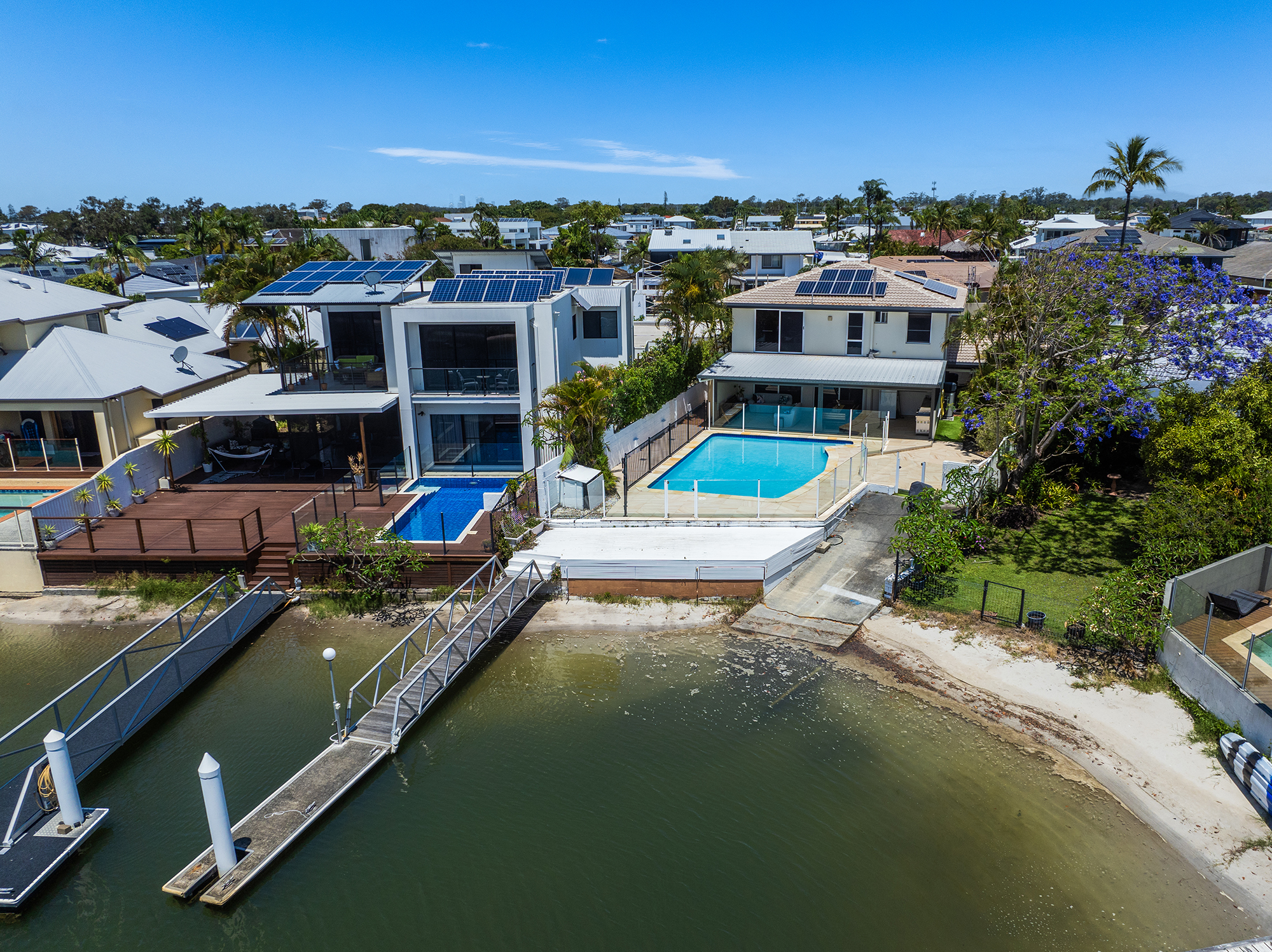 11 DOBELL AV, PARADISE POINT QLD 4216, 0 Kuwarto, 0 Banyo, House