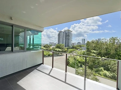 Darwin City 3Moenga Elevated CBD Residence - 3 Bedrooms, 3 Bathrooms - Savvy Investment Returning $950pw [ 7.26% Rental Yield! ]